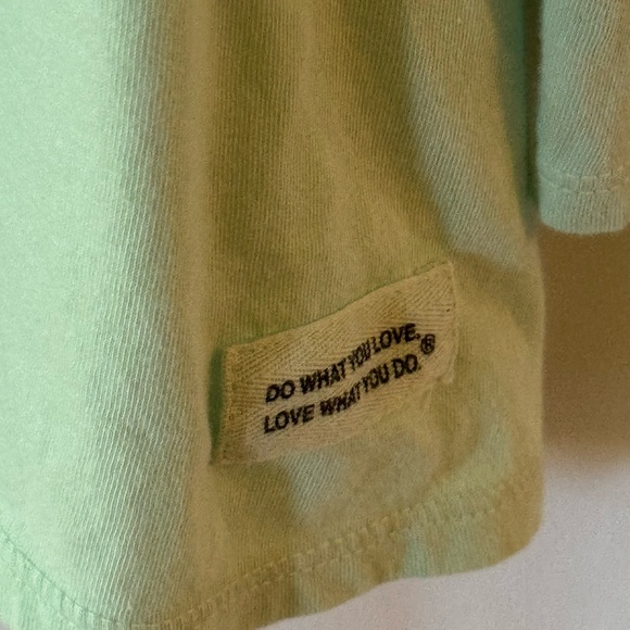Life Is Good Women's Sage Green Dragonfly Hoodie Top - Picture 2 of 5